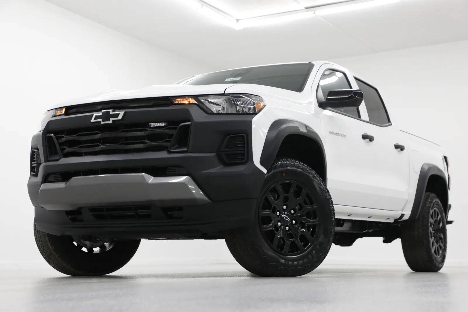 White 2026 Chevrolet Colorado Trail Boss for sale in Clinton, MO