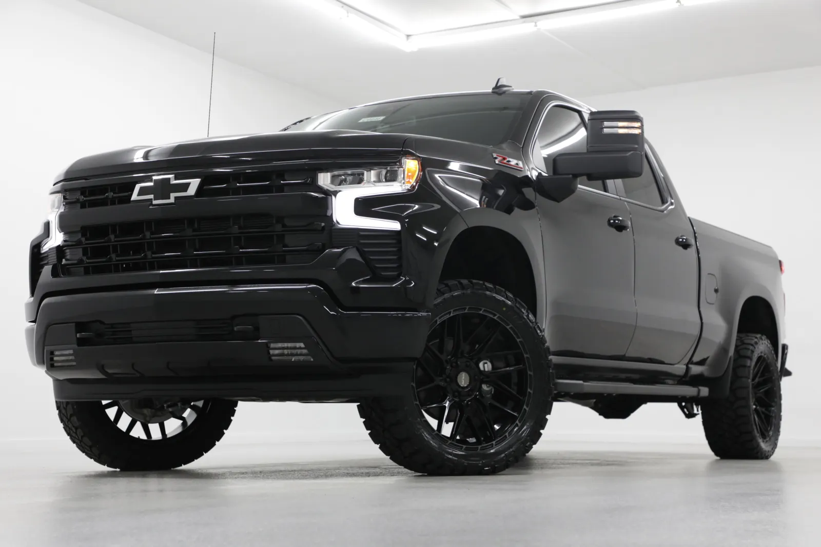 Black 2026 Chevrolet Silverado 1500 RST for sale in Clinton, MO