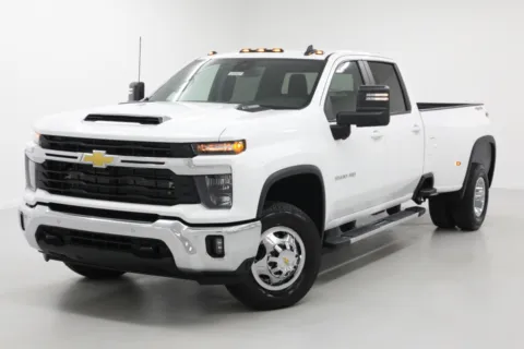 More photos of 2026 Chevrolet Silverado 3500HD DRW LT at Jim Falk Motors, MO