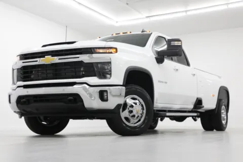 White 2026 Chevrolet Silverado 3500HD DRW LT for sale in Clinton, MO