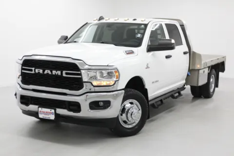 More photos of 2019 Ram 3500 Chassis Cab Tradesman at Jim Falk Motors, MO