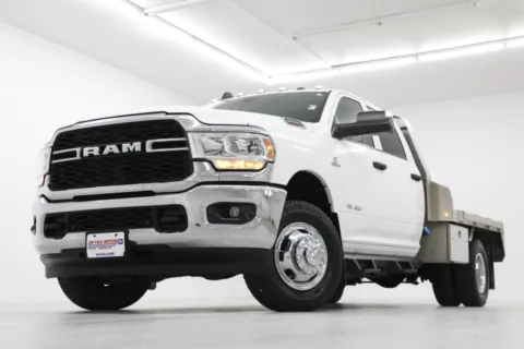 White 2019 Ram 3500 Chassis Cab Tradesman for sale in Clinton, MO