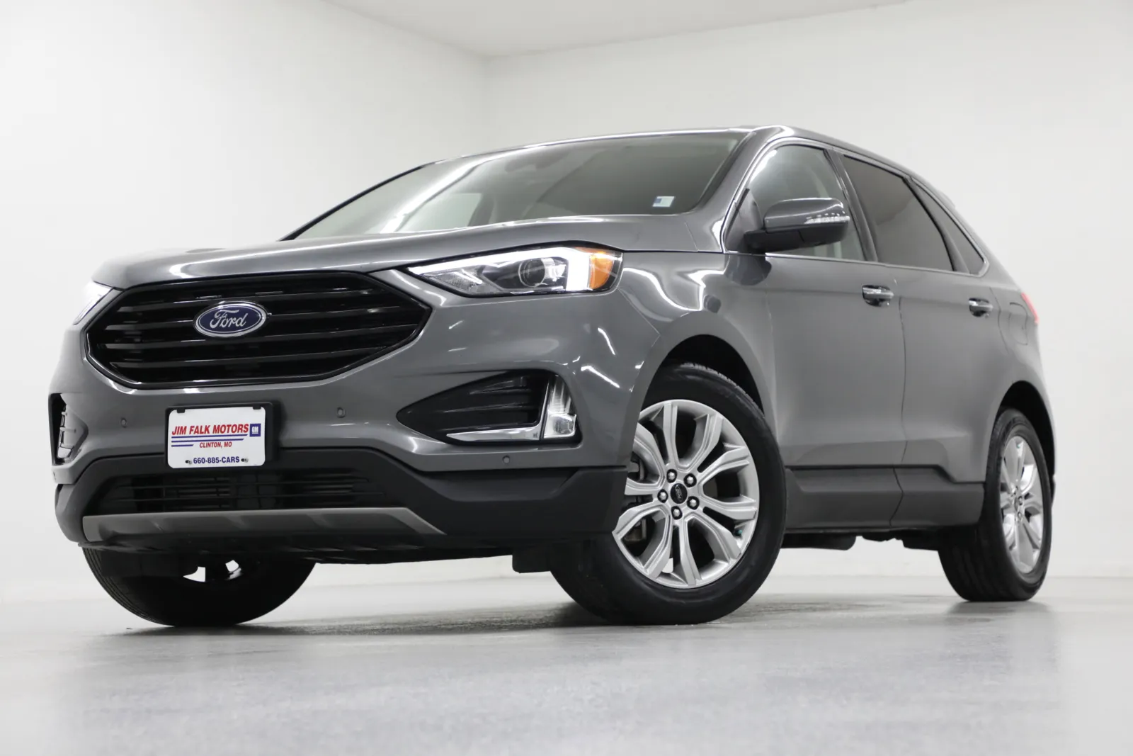 Gray 2024 Ford Edge Titanium for sale in Clinton, MO