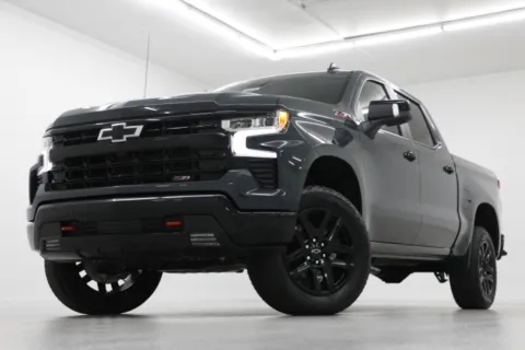 Gray 2026 Chevrolet Silverado 1500 LT Trail Boss for sale in Clinton, MO