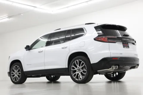 More photos of 2026 GMC Acadia Denali Ultimate at Jim Falk Motors, MO