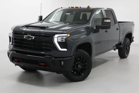 More photos of 2026 Chevrolet Silverado 2500HD LT at Jim Falk Motors, MO