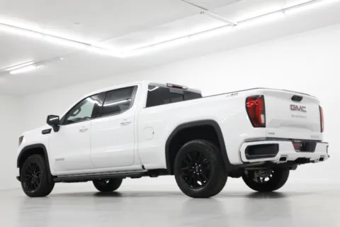 More photos of 2026 GMC Sierra 1500 Elevation at Jim Falk Motors, MO