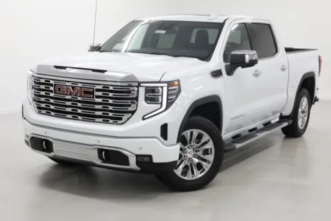 More photos of 2026 GMC Sierra 1500 Denali at Jim Falk Motors, MO