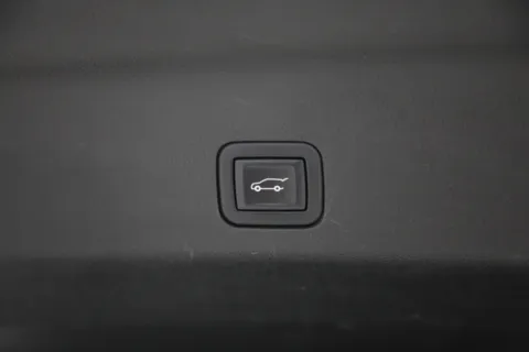 More photos of 2021 Chevrolet Tahoe Premier at Jim Falk Motors, MO