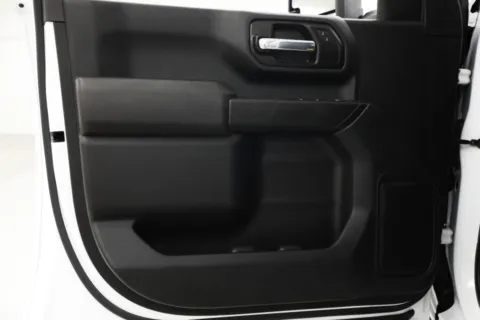 Photos of 2022 Chevrolet Silverado 2500HD Custom for sale in Clinton, MO at Jim Falk Motors