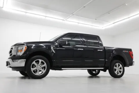 Photos of 2022 Ford F-150 XLT for sale in Clinton, MO at Jim Falk Motors