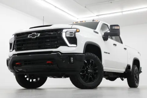 White 2026 Chevrolet Silverado 2500HD LT for sale in Clinton, MO