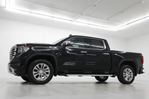 More photos of 2026 GMC Sierra 1500 Denali at Jim Falk Motors, MO