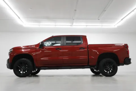 Another view of 2021 Chevrolet Silverado 1500 LT Trail Boss for sale in Clinton, MO at Jim Falk Motors