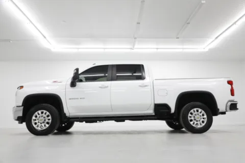 Another view of 2023 Chevrolet Silverado 3500HD LT for sale in Clinton, MO at Jim Falk Motors