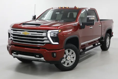 More photos of 2026 Chevrolet Silverado 2500HD High Country at Jim Falk Motors, MO