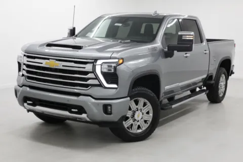 More photos of 2026 Chevrolet Silverado 3500HD High Country at Jim Falk Motors, MO