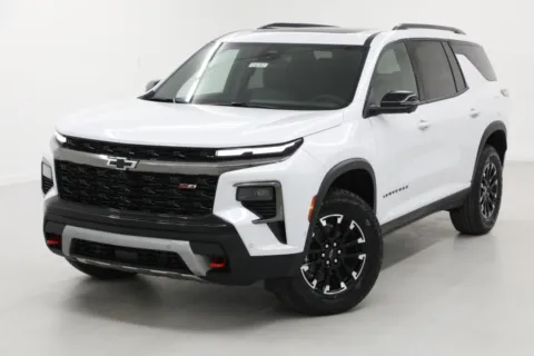 More photos of 2026 Chevrolet Traverse Z71 at Jim Falk Motors, MO