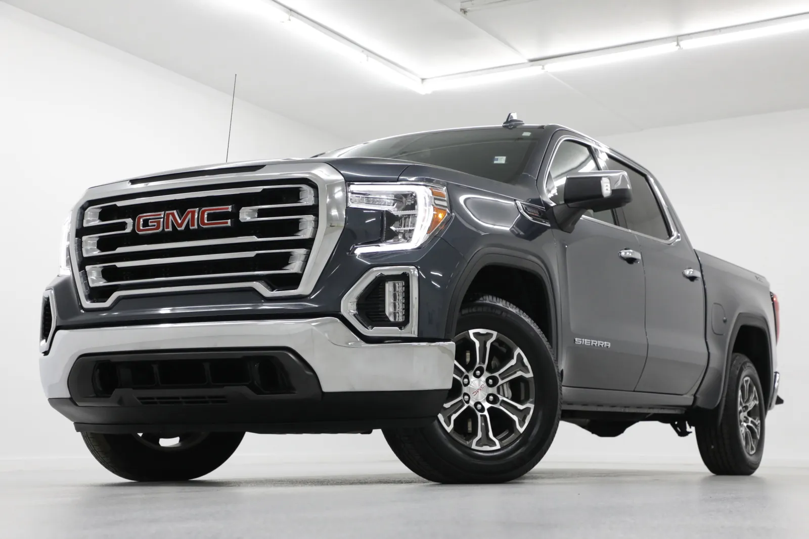 Blue 2022 GMC Sierra 1500 Limited SLT for sale in Clinton, MO