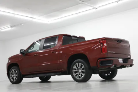 More photos of 2020 Chevrolet Silverado 1500 RST at Jim Falk Motors, MO