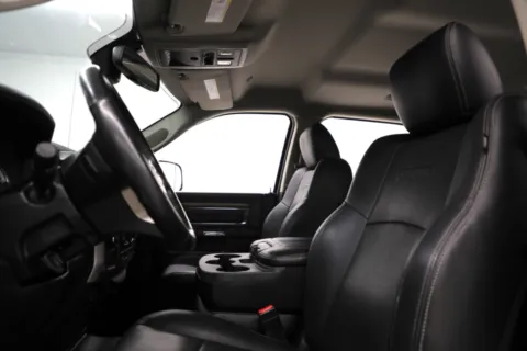 More photos of 2017 Ram 2500 Laramie at Jim Falk Motors, MO