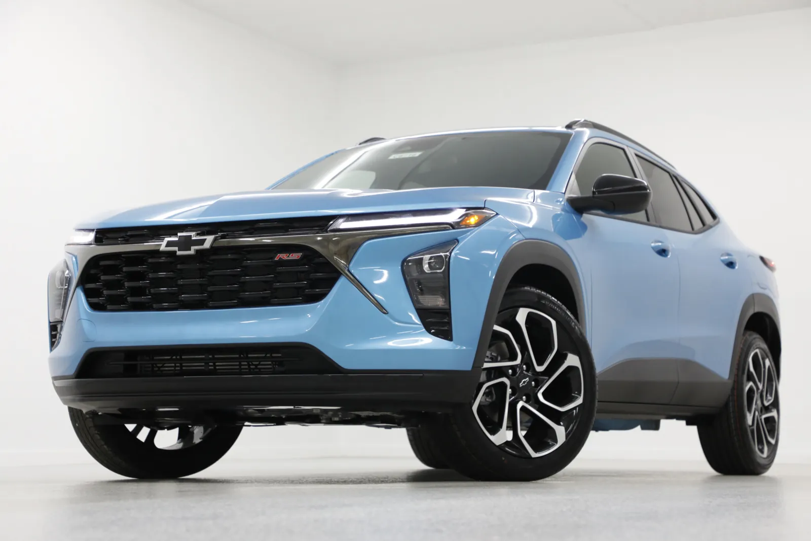 Blue 2026 Chevrolet Trax 2RS for sale in Clinton, MO