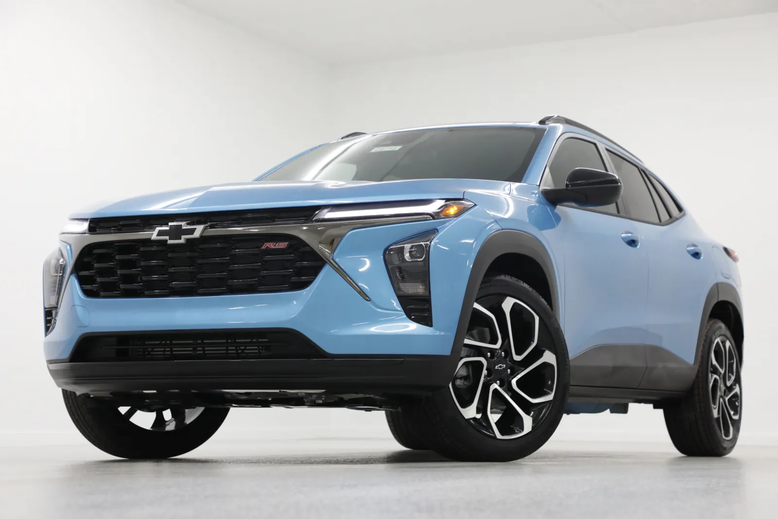Blue 2026 Chevrolet Trax 2RS for sale in Clinton, MO