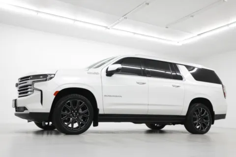 Photos of 2022 Chevrolet Suburban High Country for sale in Clinton, MO at Jim Falk Motors