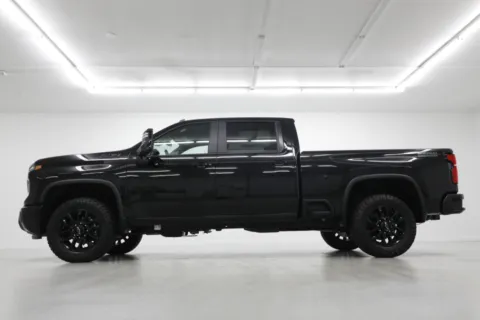 Another view of 2026 Chevrolet Silverado 2500HD LT for sale in Clinton, MO at Jim Falk Motors