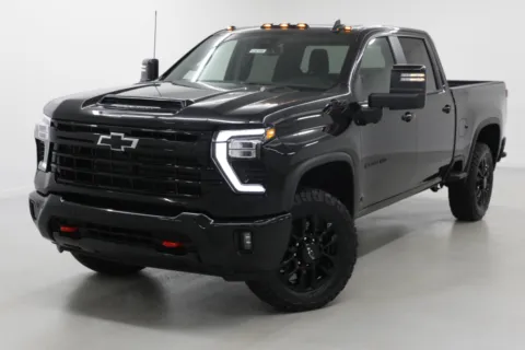 More photos of 2026 Chevrolet Silverado 2500HD LT at Jim Falk Motors, MO