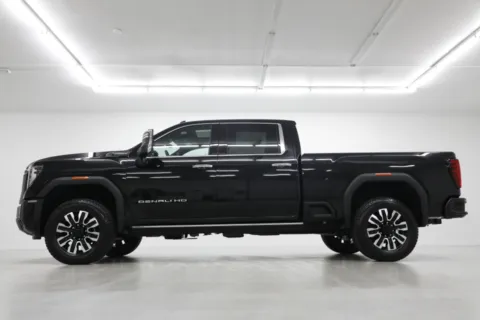 Another view of 2026 GMC Sierra 2500HD Denali Ultimate for sale in Clinton, MO at Jim Falk Motors