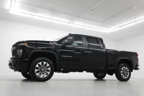 Photos of 2026 Chevrolet Silverado 2500HD Custom for sale in Clinton, MO at Jim Falk Motors