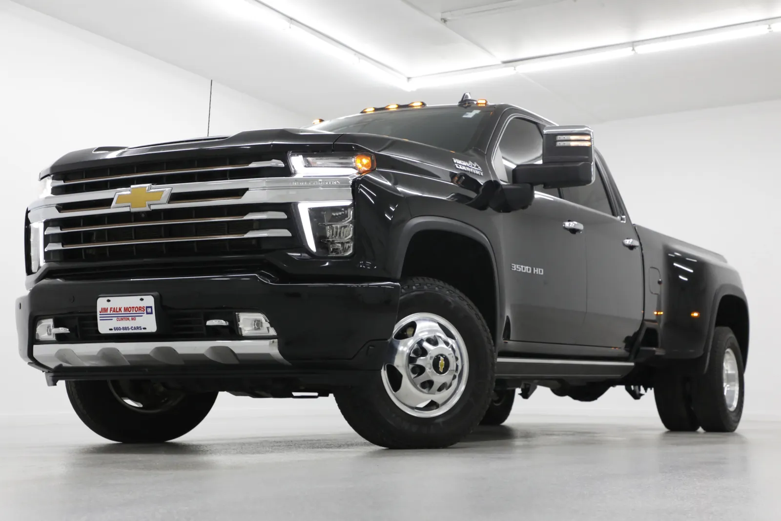 2022 Chevrolet Silverado 3500HD DRW High Country for sale in Clinton, MO