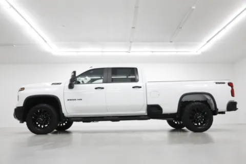 Another view of 2026 Chevrolet Silverado 3500HD LT for sale in Clinton, MO at Jim Falk Motors