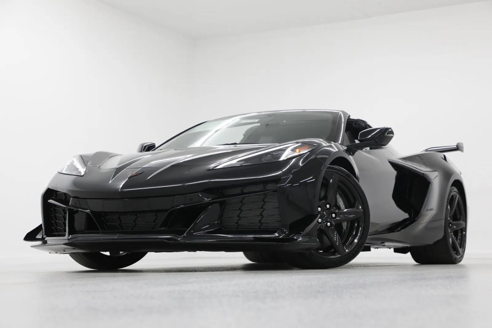 Black 2026 Chevrolet Corvette Z06 2LZ for sale in Clinton, MO