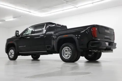 More photos of 2026 GMC Sierra 3500HD DRW Denali at Jim Falk Motors, MO