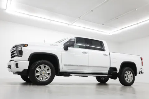 Photos of 2026 Chevrolet Silverado 3500HD High Country for sale in Clinton, MO at Jim Falk Motors