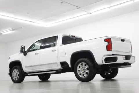 More photos of 2026 Chevrolet Silverado 3500HD High Country at Jim Falk Motors, MO