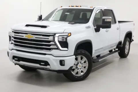 More photos of 2026 Chevrolet Silverado 2500HD High Country at Jim Falk Motors, MO