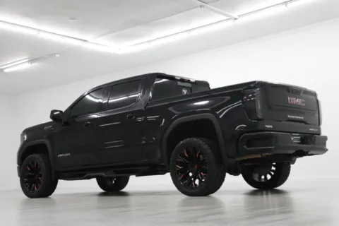 More photos of 2022 GMC Sierra 1500 AT4X at Jim Falk Motors, MO