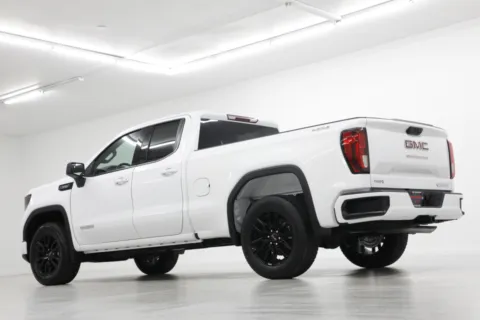More photos of 2026 GMC Sierra 1500 Elevation at Jim Falk Motors, MO