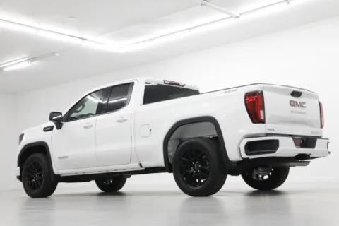 More photos of 2026 GMC Sierra 1500 Elevation at Jim Falk Motors, MO