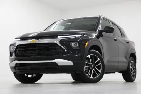 Black 2026 Chevrolet Trailblazer LT for sale in Clinton, MO