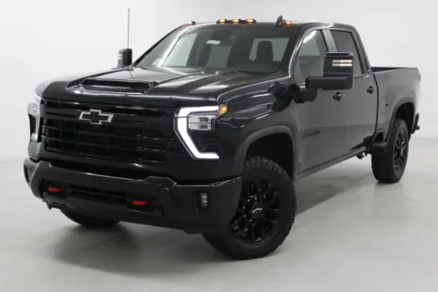 More photos of 2026 Chevrolet Silverado 2500HD LT at Jim Falk Motors, MO