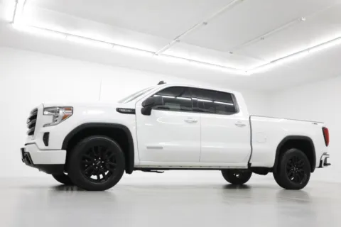 Photos of 2021 GMC Sierra 1500 Elevation for sale in Clinton, MO at Jim Falk Motors