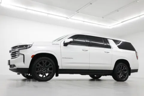 Photos of 2022 Chevrolet Suburban High Country for sale in Clinton, MO at Jim Falk Motors