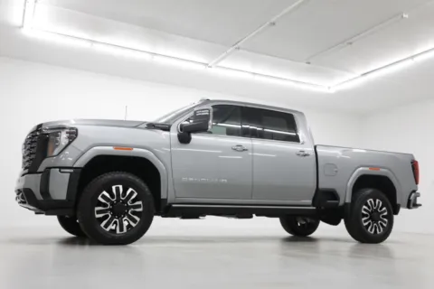 Photos of 2026 GMC Sierra 2500HD Denali Ultimate for sale in Clinton, MO at Jim Falk Motors