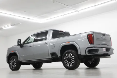 More photos of 2026 GMC Sierra 2500HD Denali Ultimate at Jim Falk Motors, MO