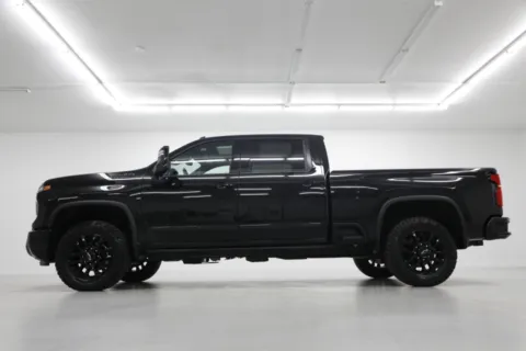 Another view of 2026 Chevrolet Silverado 2500HD High Country for sale in Clinton, MO at Jim Falk Motors