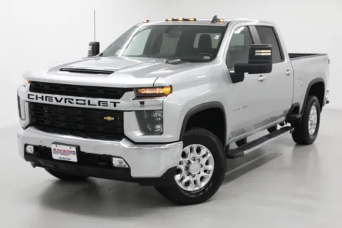 More photos of 2020 Chevrolet Silverado 3500HD LT at Jim Falk Motors, MO